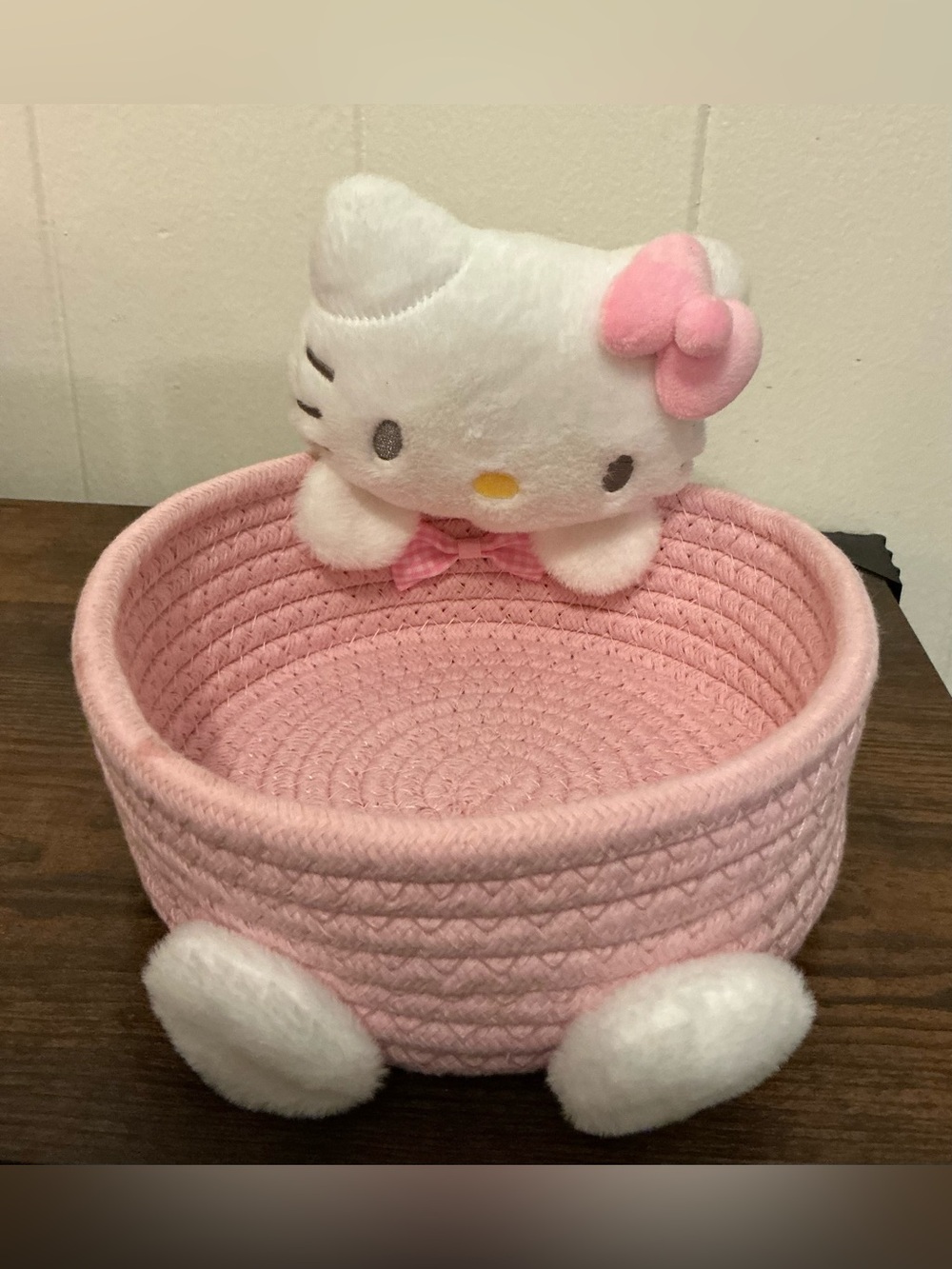 HTF Rare Sanrio Hello Kitty Pink Woven Rope Storage Basket